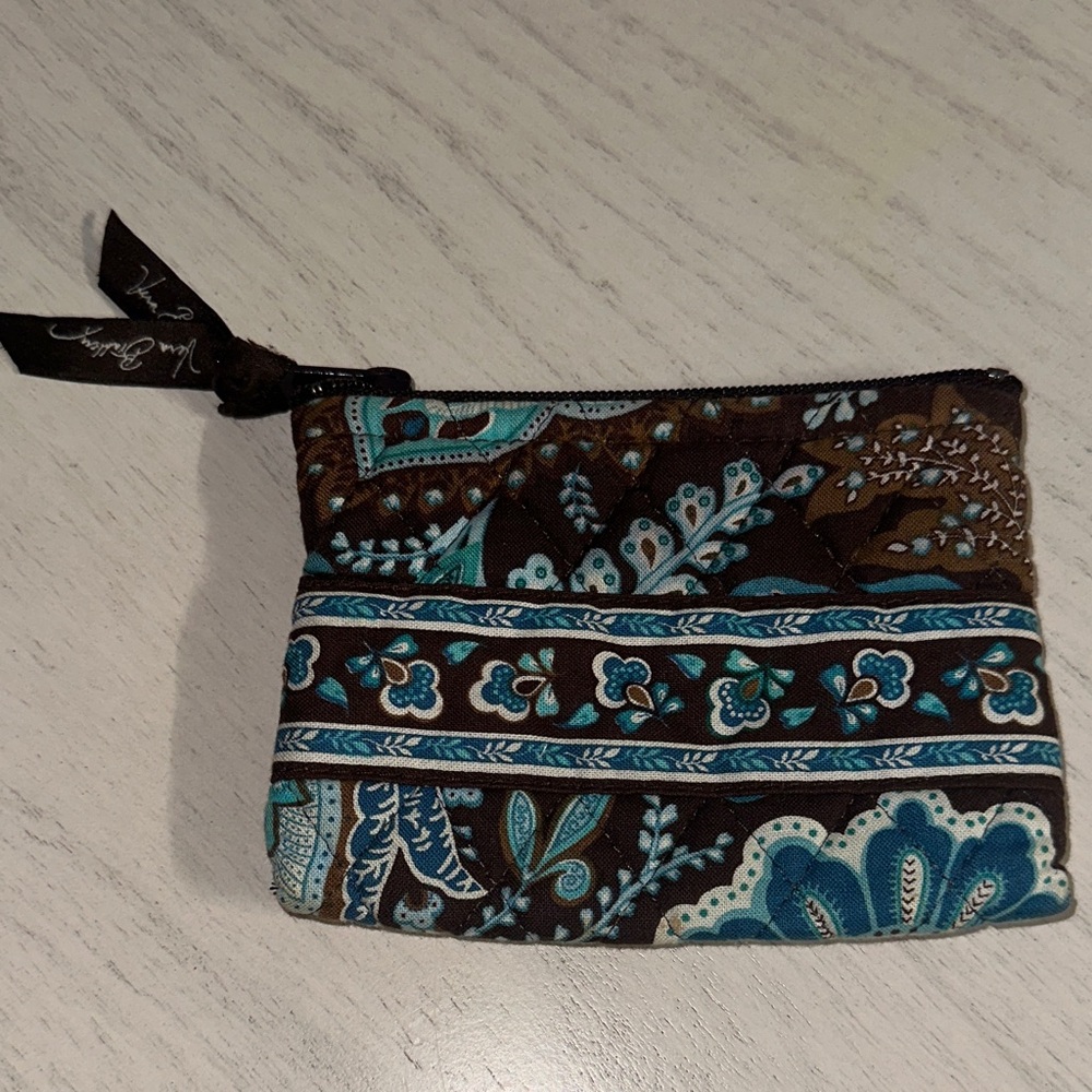 VERA BRADLEY ZIP COIN POUCH